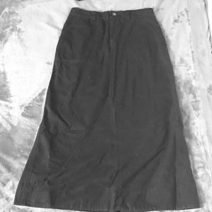 Black skirt Covington
